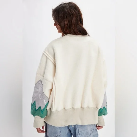 Tricia Fix Free People Cozy Camden Mountain Scene Sweatshirt size XS - Picture 3 of 8